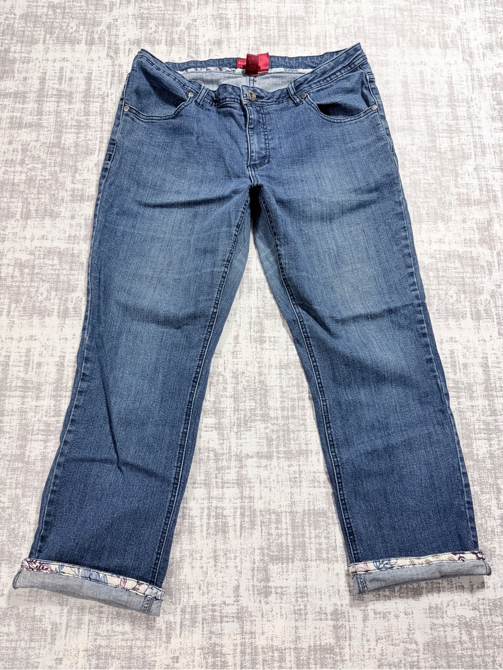 Y2K B.U.M Equipment Women’s Cuffed Capri Jeans Size 14